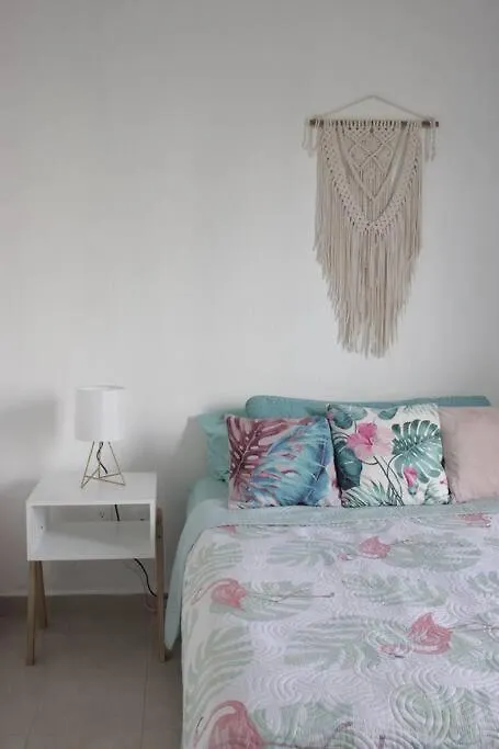 Апартаменты Departamento Tropical En Плая-дель-Кармен